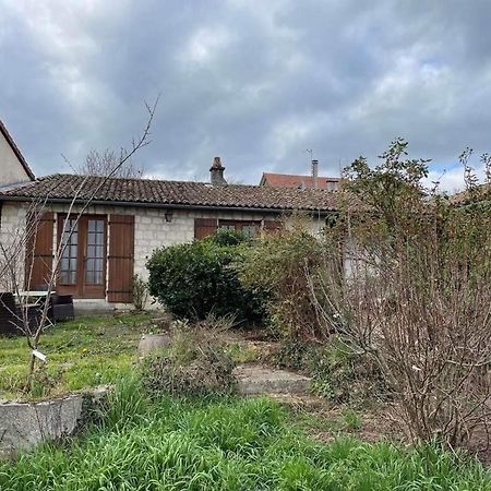May'S Cottage Availles-Limouzine Eksteriør bilde