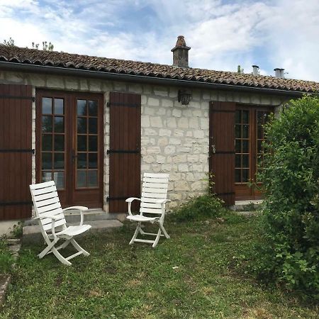May'S Cottage Availles-Limouzine Eksteriør bilde